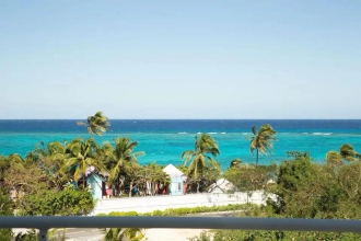 Condo rental in Nassau, Bahamas