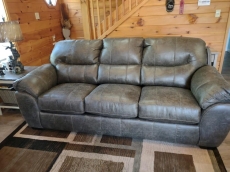 Mama Bear -  Pigeon Forge & Gatlinburg Great Smoky Mountains