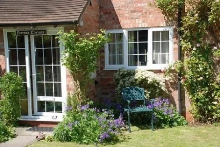 2 Bedrooms Cottage Rental in Stratford upon Avon, United Kingdom