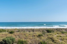 16 Bedroom Oceanfront home in Holden Beach Sleeps 50!