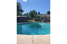 POOL VILLA in NORTH FL