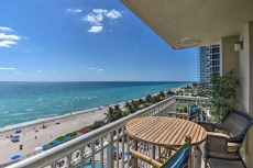 1 Insta-Worthy. Ocean Front-Best Corner unit in building. Everything is Luxurious