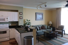 Oceanfront Luxury Condo,Great Amenities! Hot tubs, heated indoor pool, sauna