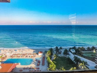 Studio Beachfront Apartment Rental in Sunny Isles Beach, Florida
