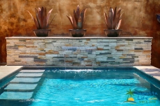 Inviting luxury Pool