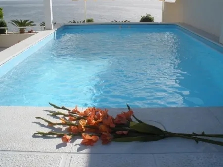 3 Bedrooms Apartment Rental in Marbella, Spain