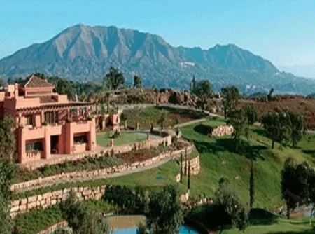 2 Bedrooms Apartment Rental in Nikki Beach, Spain