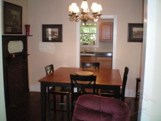 4 bedrooms in Galveston, Texas