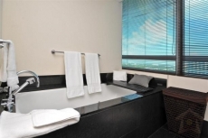 2 bedrooms in Miami Beach, Florida