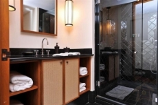 2 bedrooms in Miami Beach, Florida