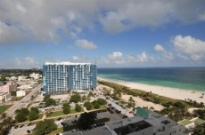 2 bedrooms in Miami Beach, Florida