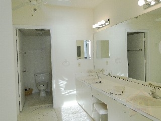 2 bedrooms in Longboat Key, Florida