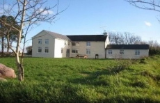 4 Bedrooms Farmhouse Little Oaks