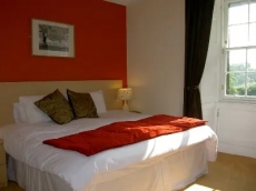 1 Bedroom BnB Marchbankwood Guest