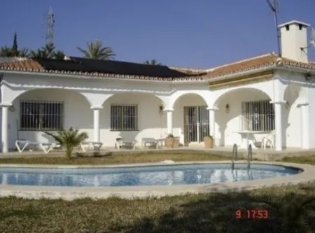 3 Bedrooms House Rental in Marbella, Spain