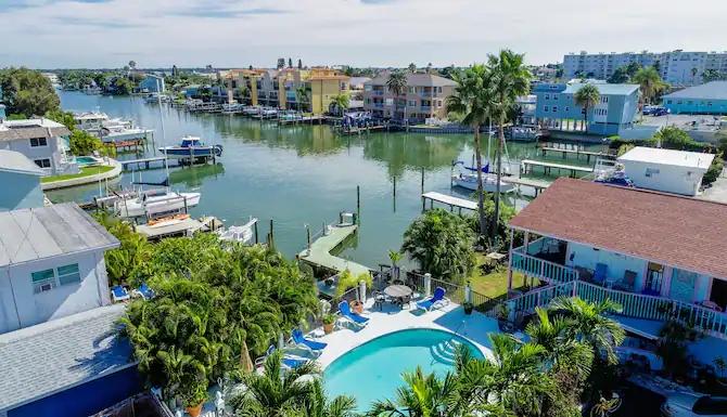 1 Bedroom Condo Rentals By Owner in Redington Shores, Florida