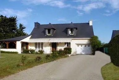2 Bedrooms Apartment Rental in Morbihan, France