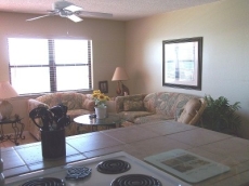2 bedrooms in Treasure Island, Florida