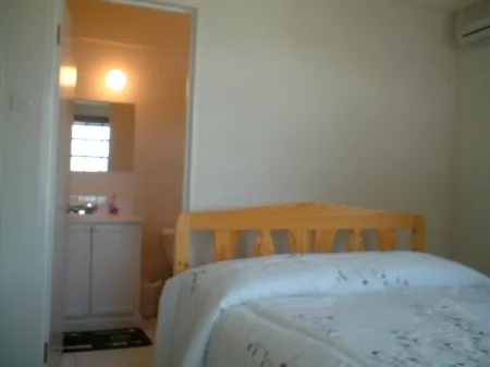 2 Bedrooms Apartment Rental in Holders Hill, Barbados