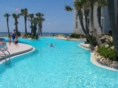 Gulf Front with Private Balcony