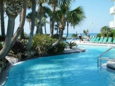 Gulf Front with Private Balcony