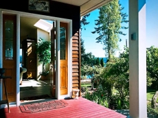 Harbor Hideaway Waterfront Vacation Rental