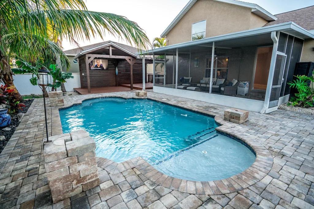6 Bedrooms House Rental in Apollo Beach, Florida