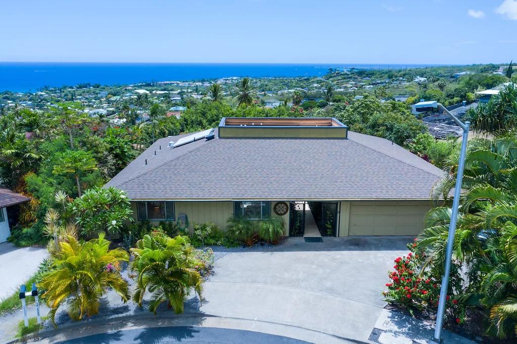 3 Bedrooms Mountain View House Rental in Holualoa, Hawaii