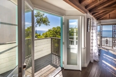 MAGICAL COTTAGE OCEAN VIEW @ BEACH W/ GARAGE