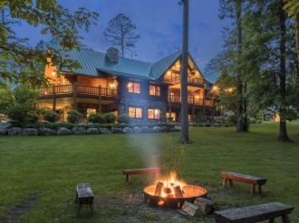 5 BR Cabin Rental in McGregor, Minnesota