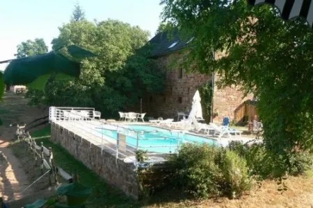 2 Bedrooms Cottage Rental in Aveyron, France