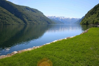 3 BR Mountain View Cabin Rental in Ulvik, Norway