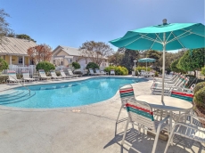 Cozy Cove on Clipper