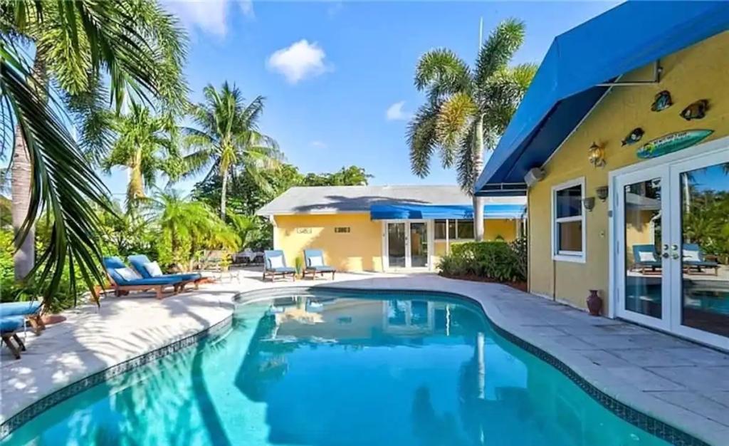 5 Bedrooms House Rental in Fort Lauderdale, Florida