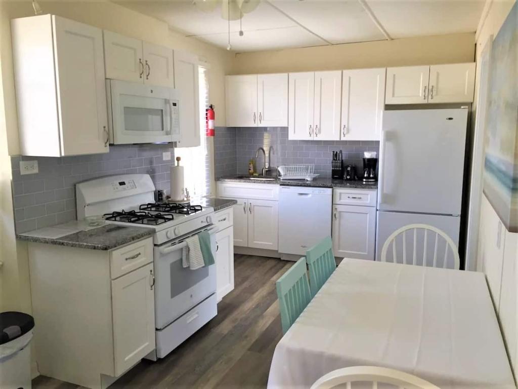 2 Bedrooms House Rental in Seaside Heights, New Jersey