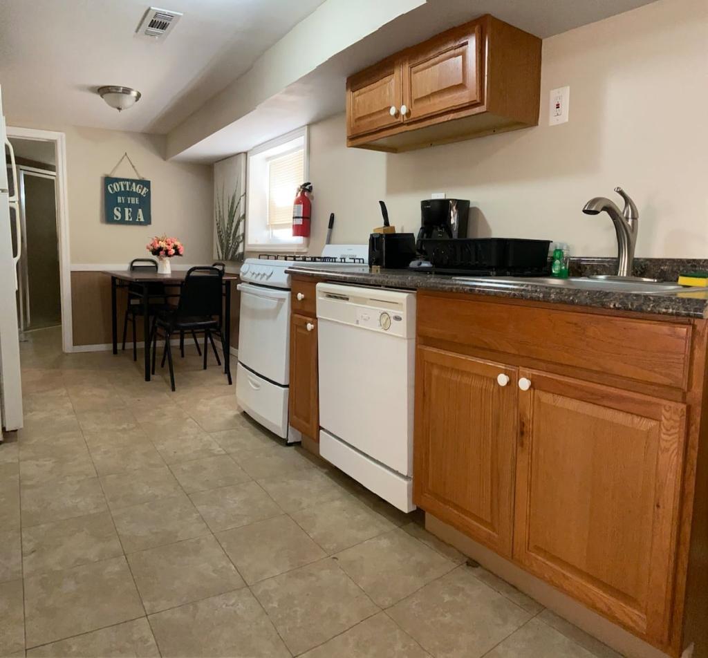 2 Bedrooms House Rental in Seaside Heights, New Jersey