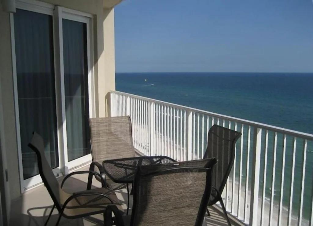 3 Bedrooms Beachfront Condo Rental in Panama City Beach, Florida