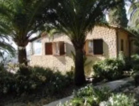 2 Bedrooms Villa Rental in Peymeinade, France