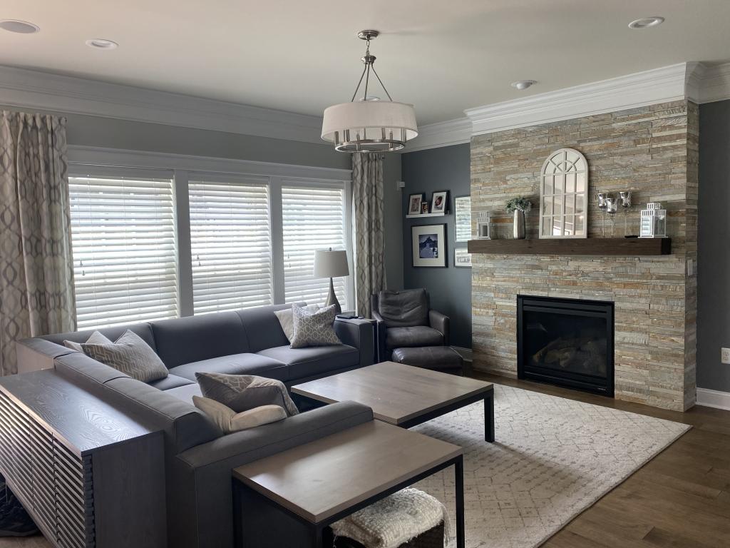 5 Bedrooms Pet Friendly House Rental in Denver, Colorado