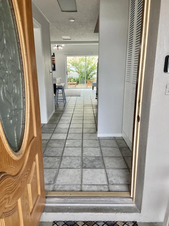 2 Bedrooms Petfriendly Townhome rental in Largo, Florida. 2165