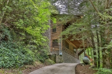 Pick's Riverside Retreat