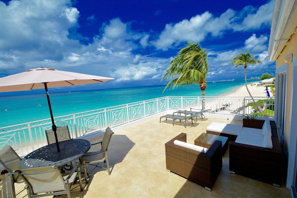 3 Bedrooms Condo Rental in Cayman islands, Caribbean