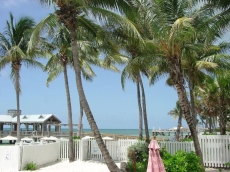 Key West Beach Front Studio! Key West-Ocean-Beach View Inn