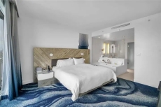 W Hotel * 1 Bedroom* with ocean and city views!