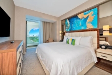 Lovely 1 Bedroom with Beautiful City Views