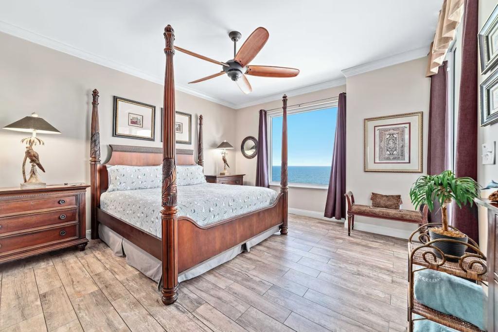 2 Bedrooms Beachfront Condo Rental in Perdido Key, Florida