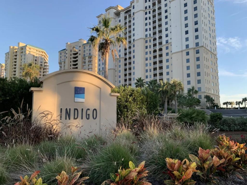 2 Bedrooms Beachfront Condo Rental in Perdido Key, Florida