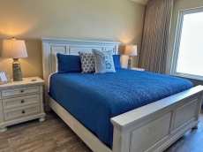 2 BR Indigo Beachfront - Tony Hobbs - Free Beach Service In Season Two King Beds