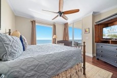 Gulffront, Free Beach Service, Tony Hobbs, Owner 1104-1204-1804-1904