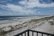Quaint Beachfront 3 Bedroom Condo - Now Accepting Reservations - Not Crowded